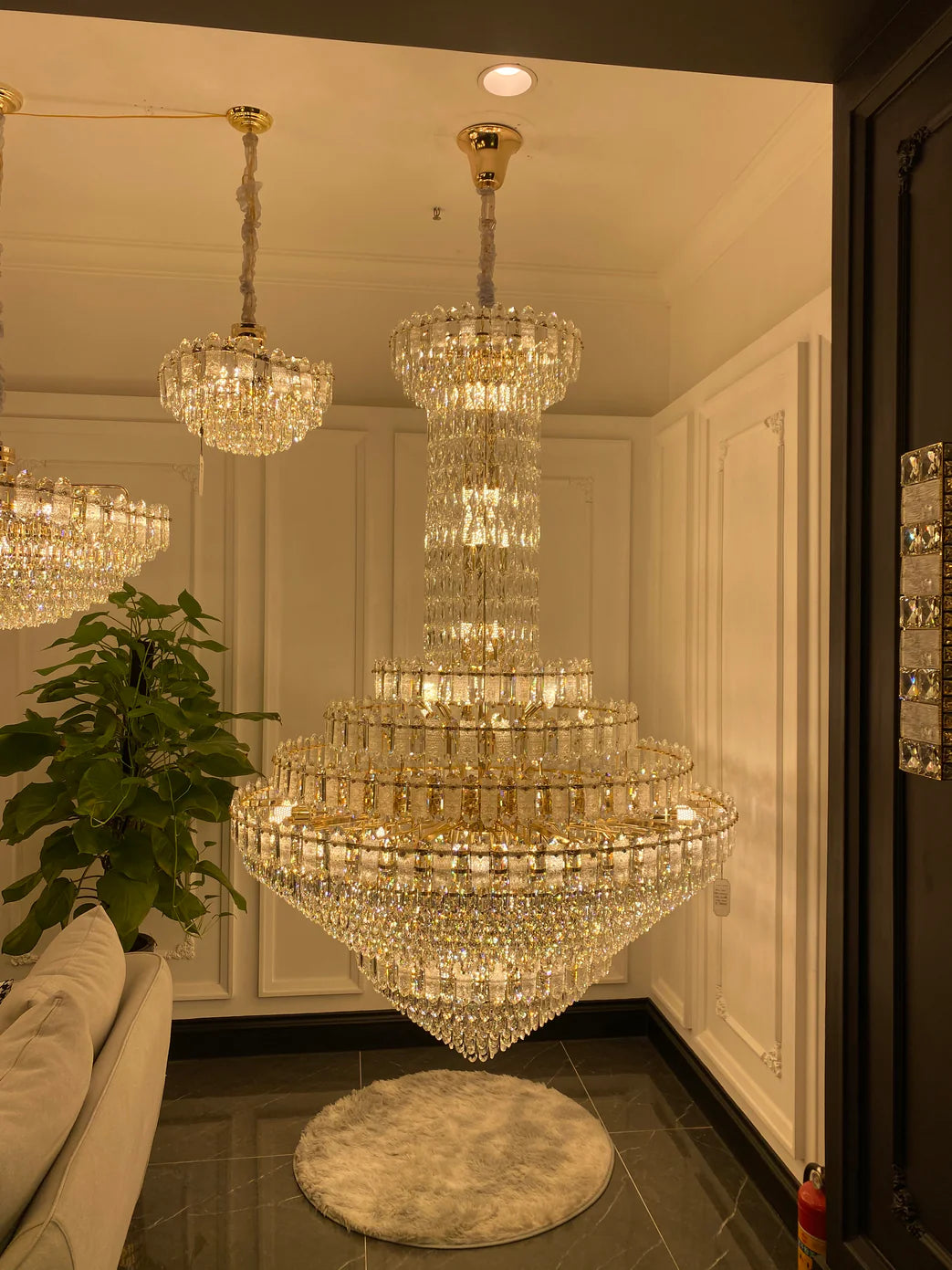 Luxury Extra Large Multi-tiered Crystal Chandelier for Staircase/Foyer/Living Room