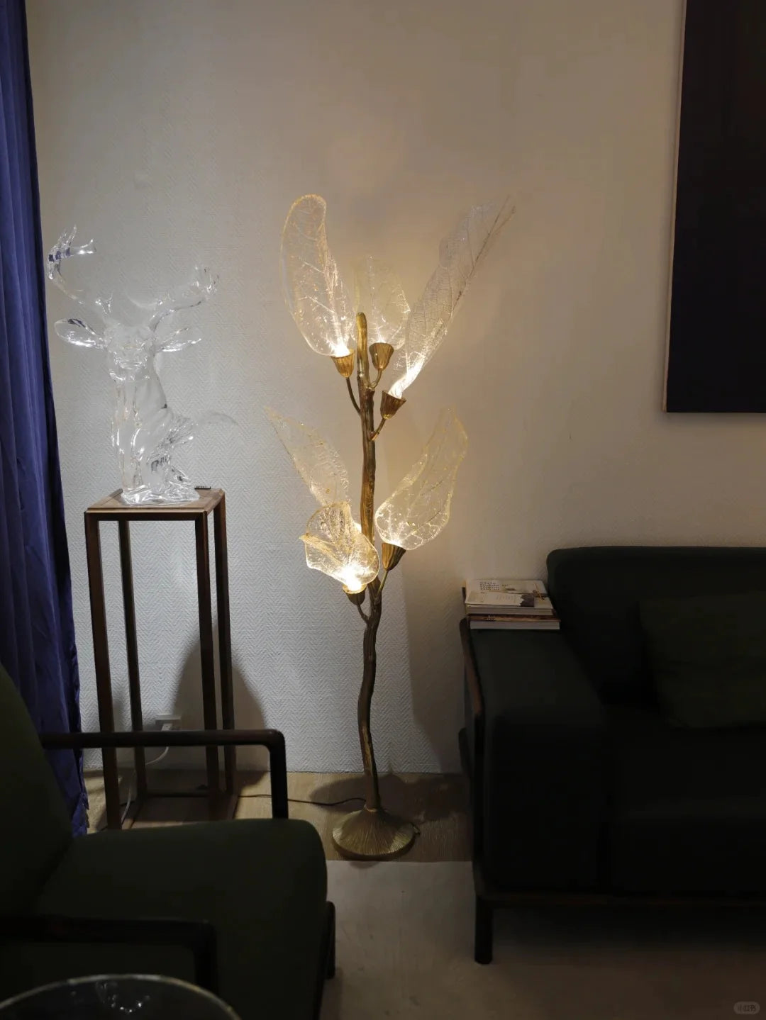 Creative Bionic Resin Leaves Chandelier for Living Room/Dining Room/Staircase