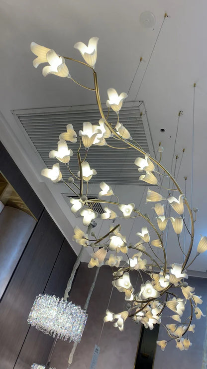 Modern Creative Brass Branch Ceramics Flower Chandelier for Living Room/Hotel/Restaurant