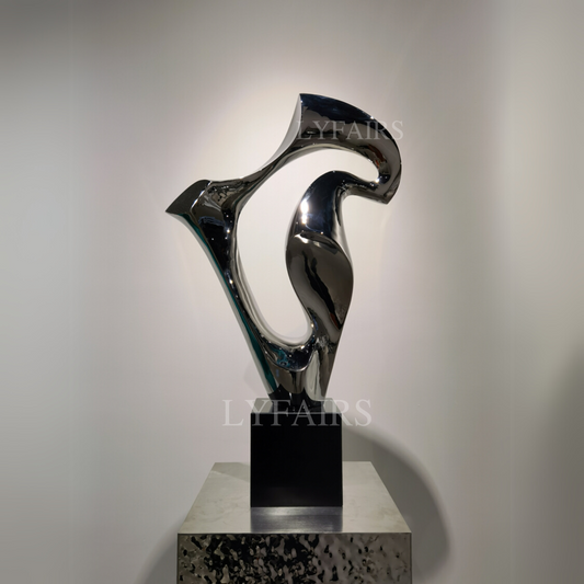 Shiny Fluid Design Stainless Steel Art Sculpture