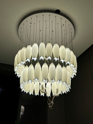 2023 New Arrival Elegant White Tulip Flower Chandelier For Foyer/ Staircase