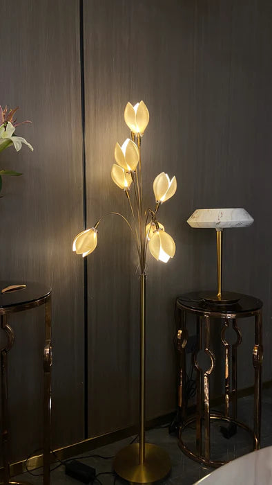 Modern Art Design Magnolia Floor Lamp