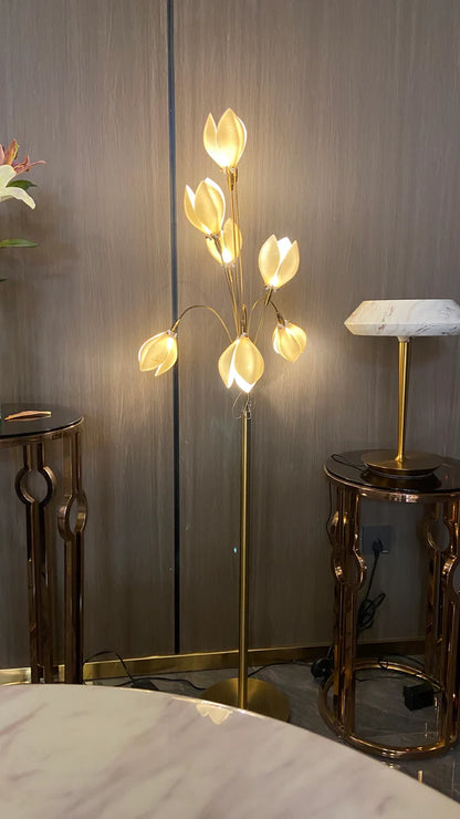 Modern Art Design Mangolia Floor Lamp