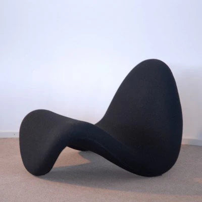 Creative Design Tongue Lounge Chair