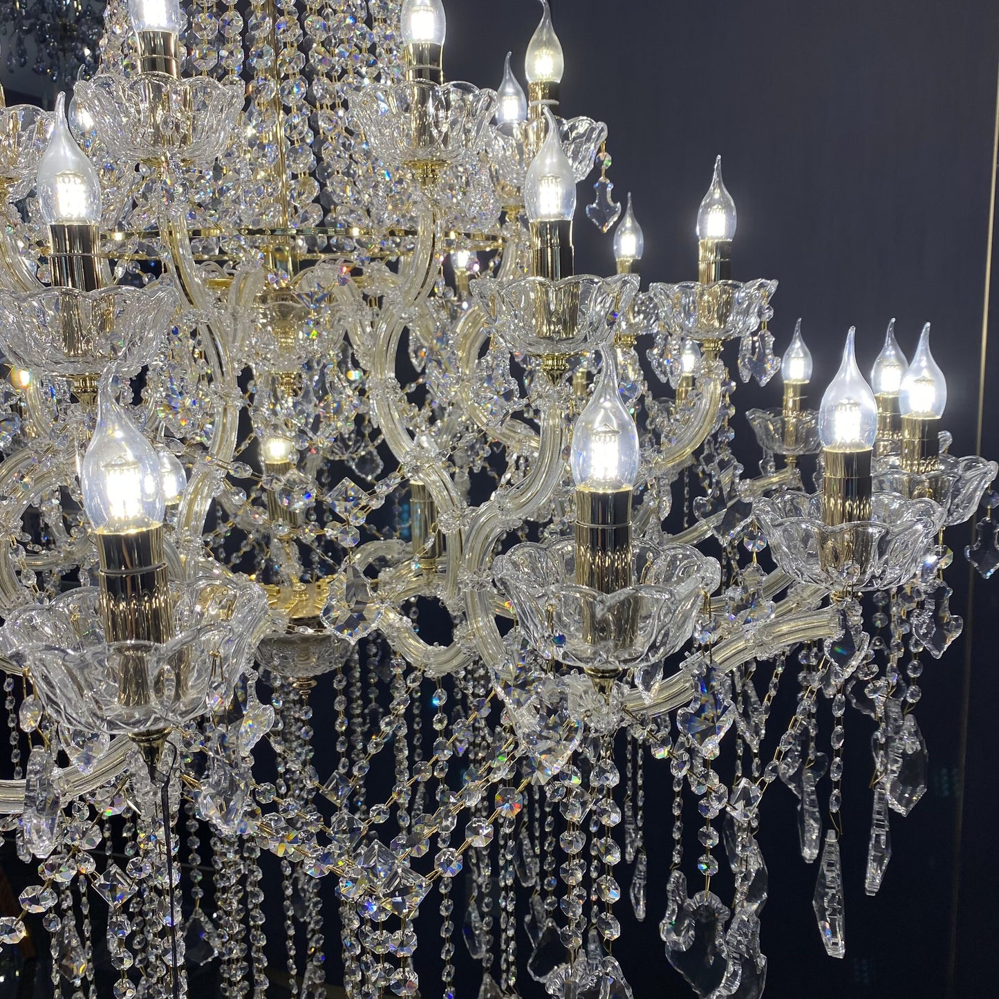 Extra Large Traditional Retro Empire Candle Crystal Pendant Chandelier for Living Room/Foyers/Entrys