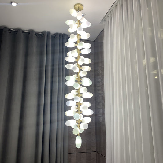 chandelier,chandeliers,pendant,grape,long,extra long,ceiling,glass,aluminum,branch,gold,light luxury,luxury,living room,dining room,stairs,foyer,entrys,hallway