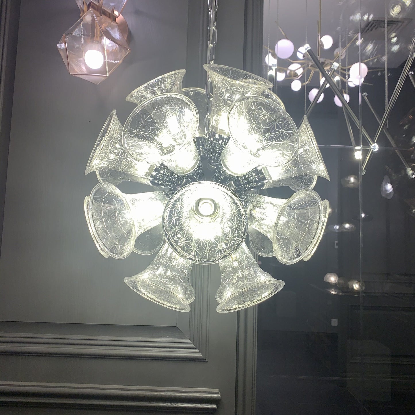 Oversized Avant Art Globe Horn Chandelier Designer Chalice Suspension Pendant Light for Living/Dining Room