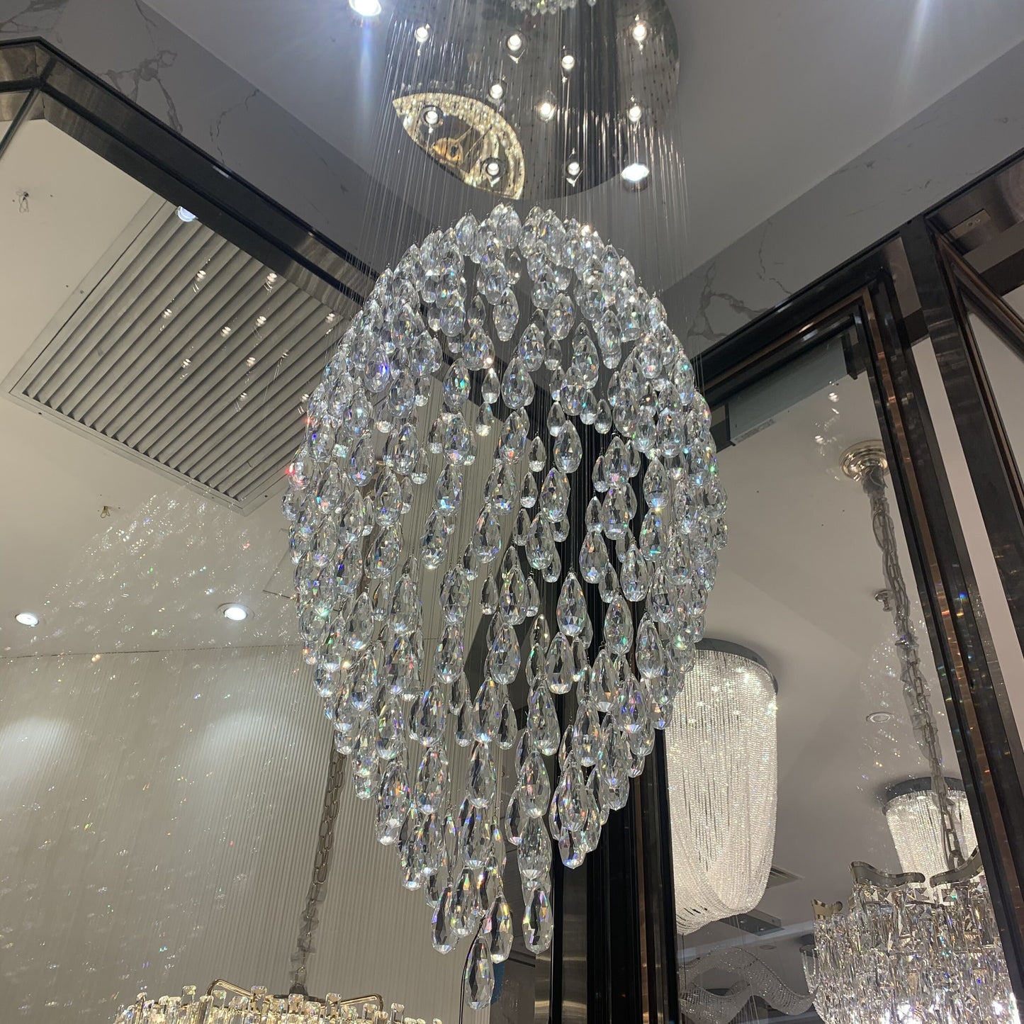 Oversized Modern Luxury Oval Ceiling Chandelier Raindrop Crystal Pendant for Living Room/Foyer/Stairs